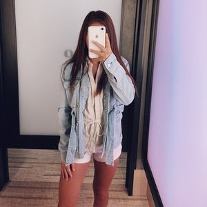 Meet your Posher, Mia